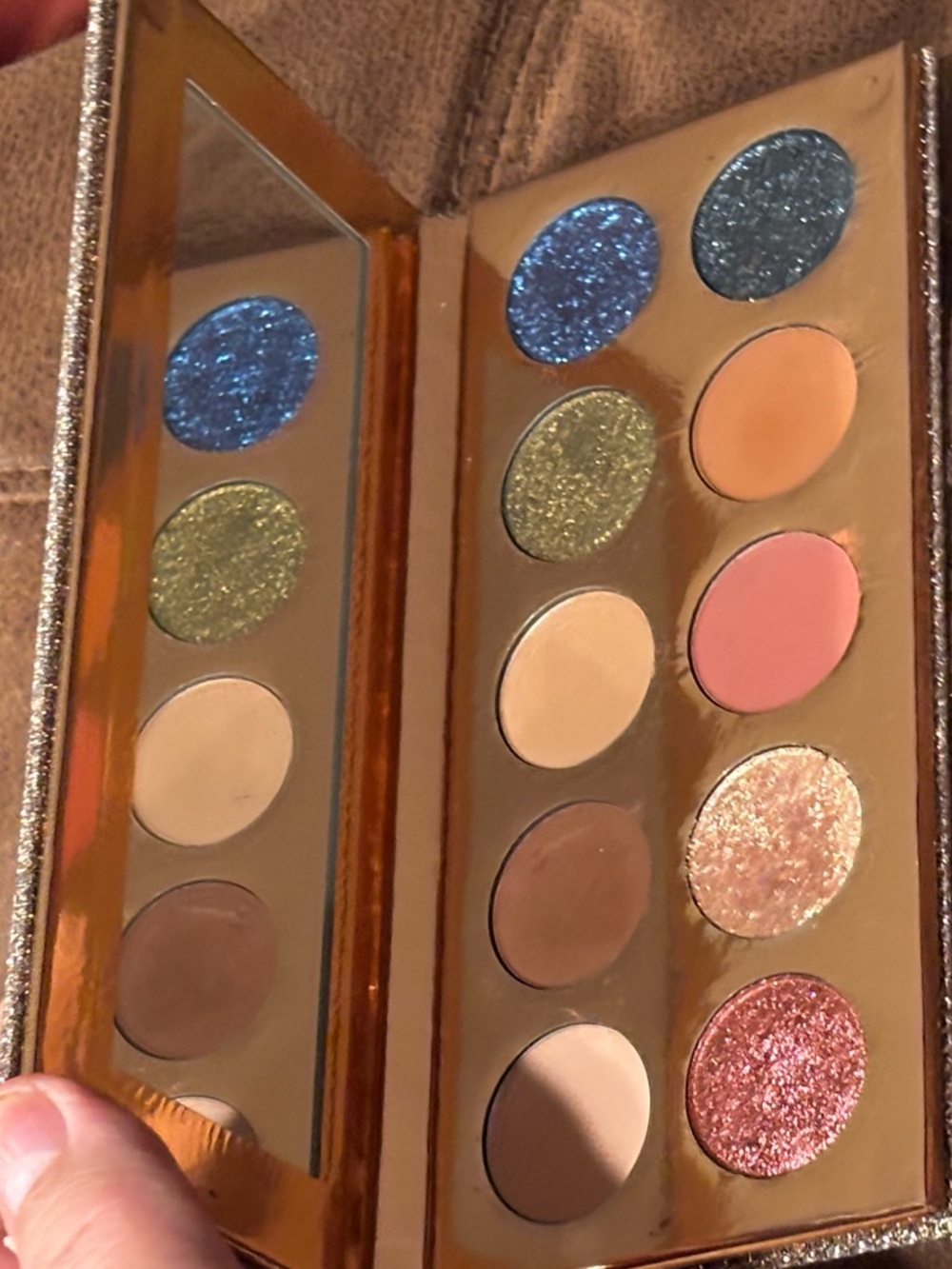 DESIxCATY Dose of Colors Palette — Pink, Brown, Gold, Blue, Green